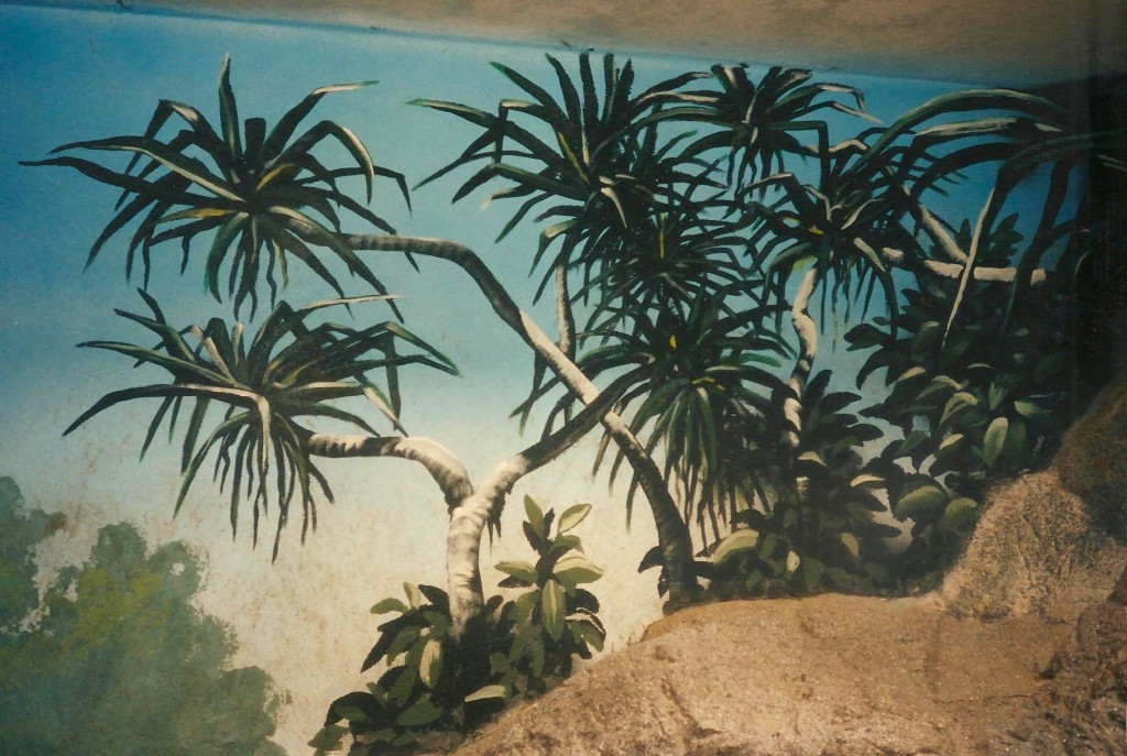Erie-Zoo-lemur-exhibit-mural-Paul-Barker-Googleplex